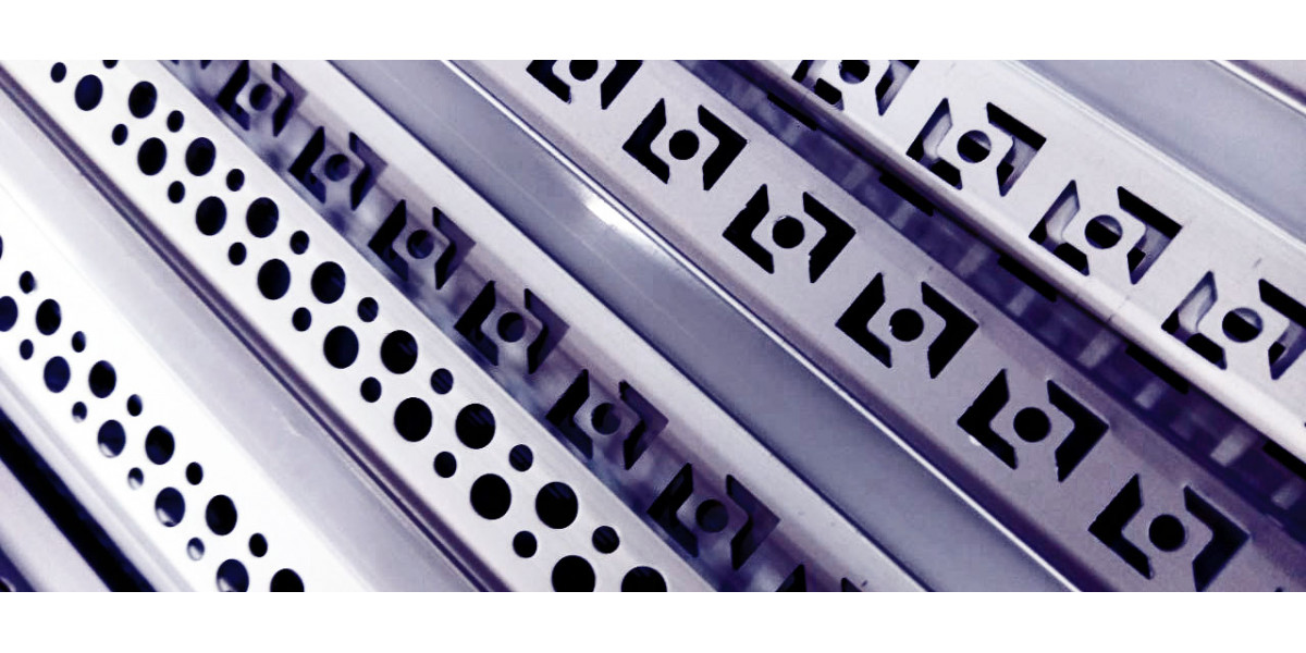 Як правильно встановити профіль для світлодіодної стрічки. Поради від LED STORY