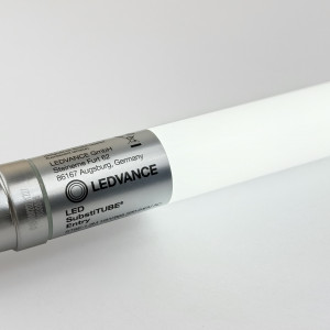 LED лампа Т8 Osram ST8E 1,2м 16W  1800Lm 6500K холодный белый свет одностороннее подключение