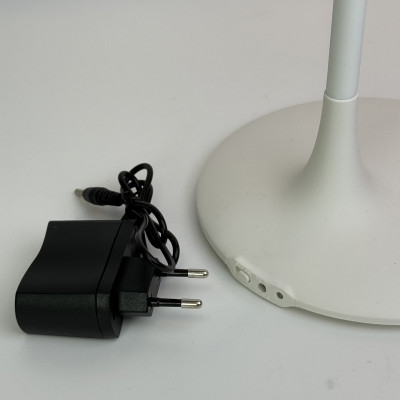 LED лампа настольная от USB 5Вт 3000К 5В с аккумулятором Ledvance (Osram)