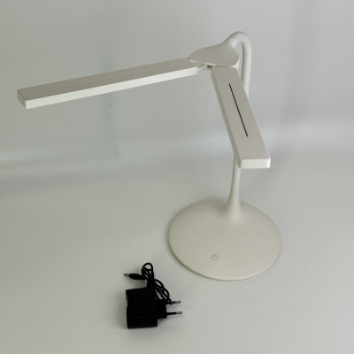 LED лампа настольная от USB 5Вт 3000К 5В с аккумулятором Ledvance (Osram)