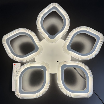 Люстра led 70W білий корпус геометричний дизайн IP20 зміна кольору з пультом