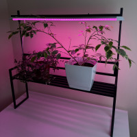 Полочка для цветов на подоконник с регулируемой высотой подсветки 90*20*86(h) см