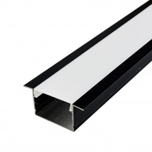 Профіль врізний чорний широкий 20*30 з матовим розсіювачем LS109 2м (ціна 1...