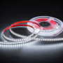 Светодиодная лента SMD2835 24V 120 LED/м 12Вт/м IP33 с белым светом 6500K, бобина 10м (цена 1м) - фото №1