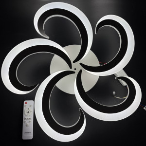 Світлодіодна люстра 70Вт для дитячої з пультом керування 3000-6500К