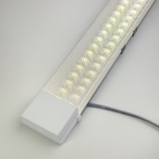 Светодиодный светильник Prismatic 52Вт 4680Лм 5000K линейный 1.2м
