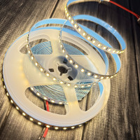 Світлодіодна стрічка AVT SMD 2835 120 д.м. IP20 12V теплий білий (ціна 1 м)