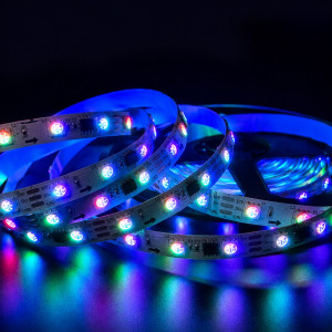 Адресная светодиодная лента WS2811 SMD 5050 12V 60 д.м. IP20 RGB PIXEL (цена1м)