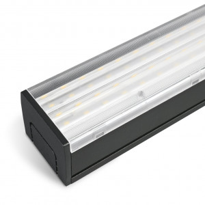Led светильник линейный 30Вт 4700Лм 0.6м 5000K черный магистральный