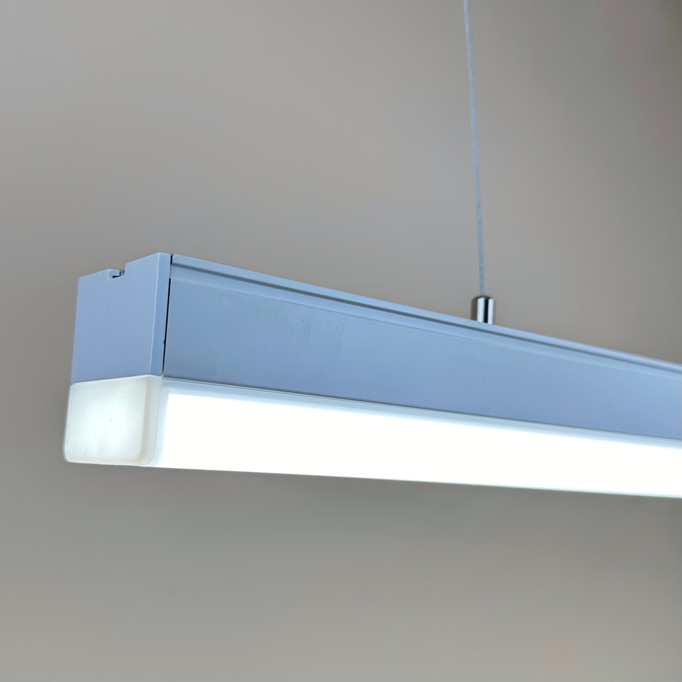 Подвесной светильник 40Вт 7000Lm (175Lm/W) 5000К IP20, алюминий, белый, PREMIUM