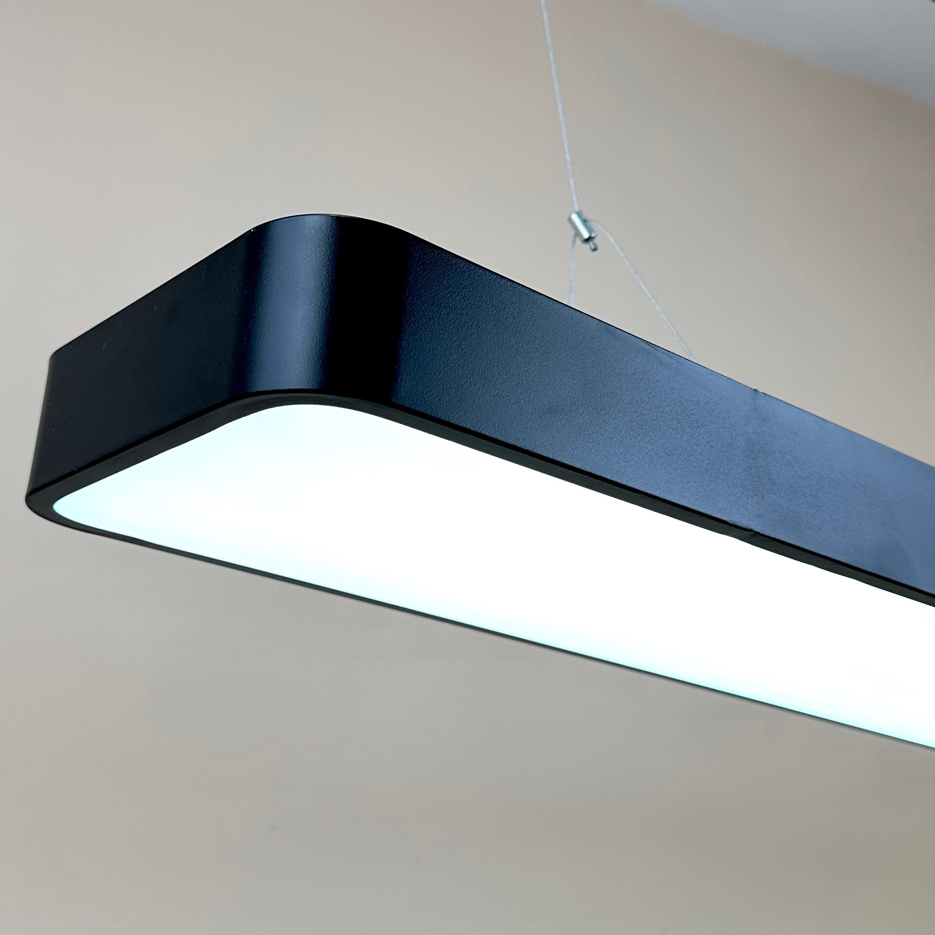 Подвесные светильники на тросах 48W 6000К 120см IP20 округлые Черный LED-STORY Inteligent